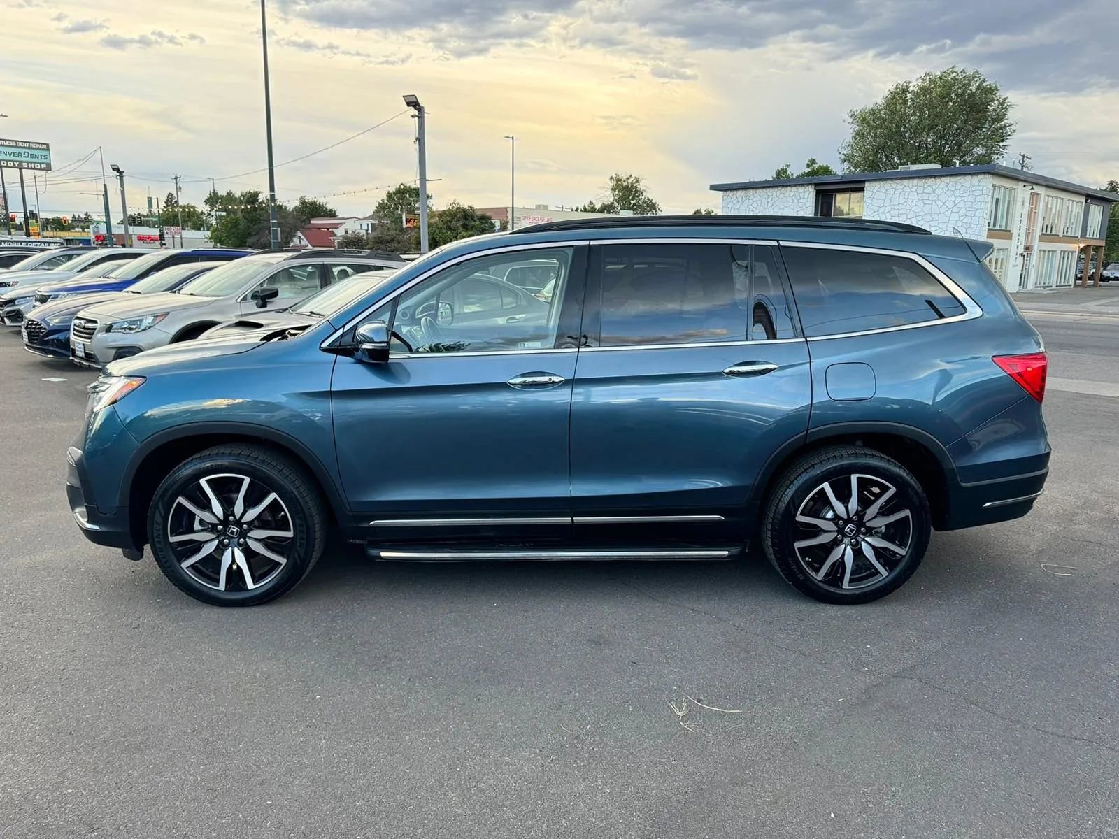 Used 2020 Honda Pilot Elite image 6