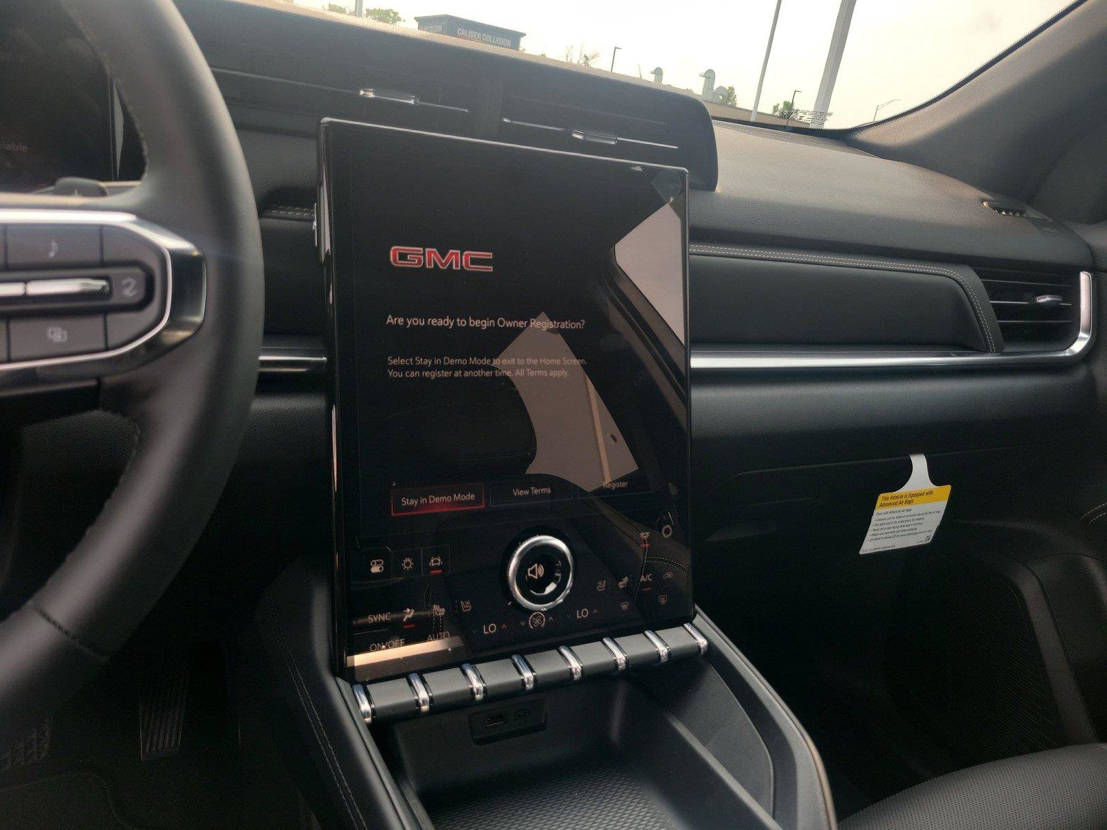 New 2027 GMC Terrain Elevation w/ Elevation Premium Package FWD image 23