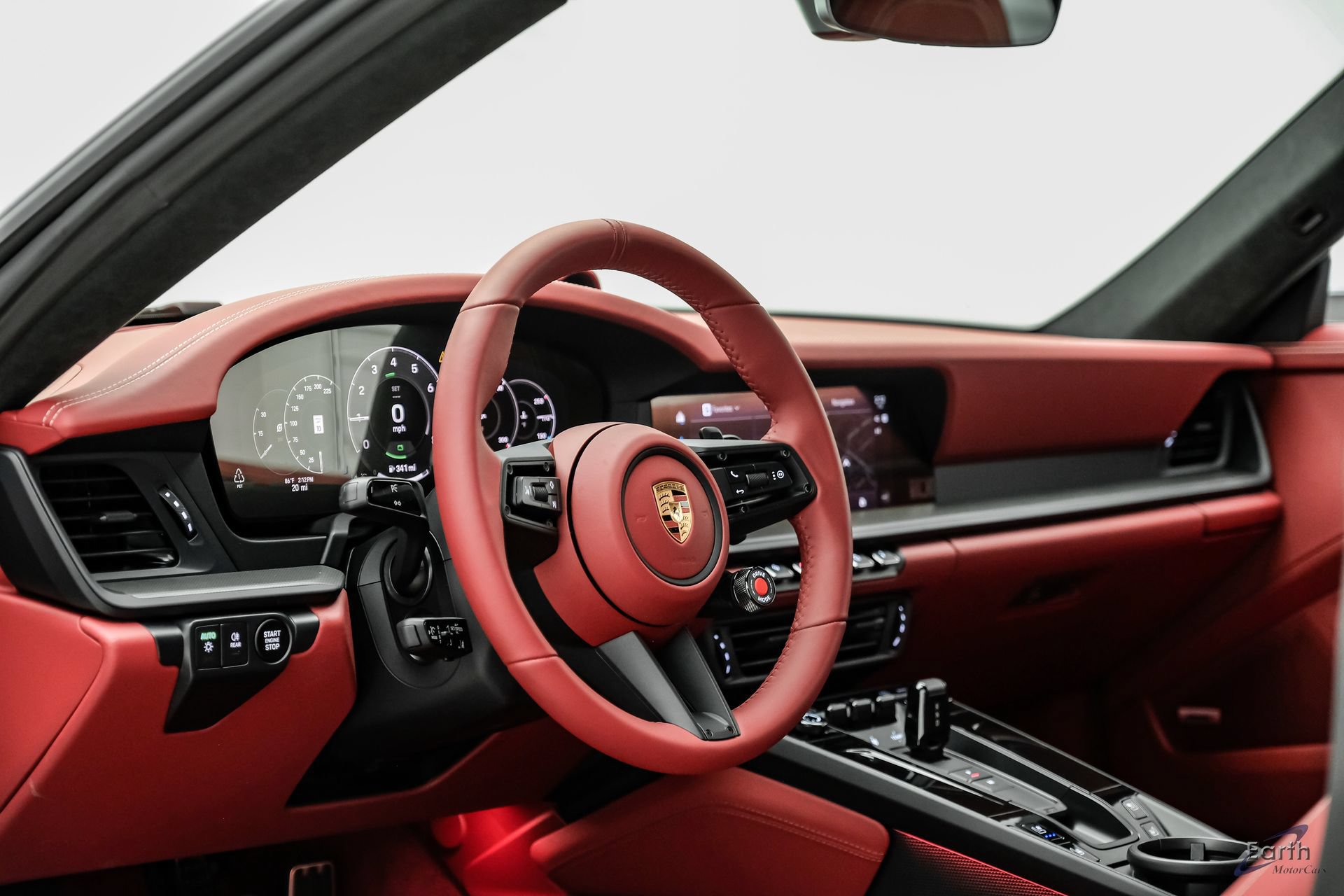 Used 2026 Porsche 911 Carrera GTS RWD image 48
