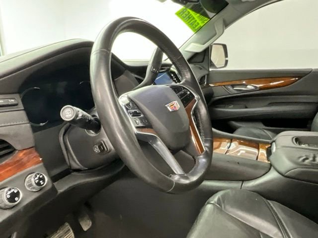 Used 2016 Cadillac Escalade Premium image 15