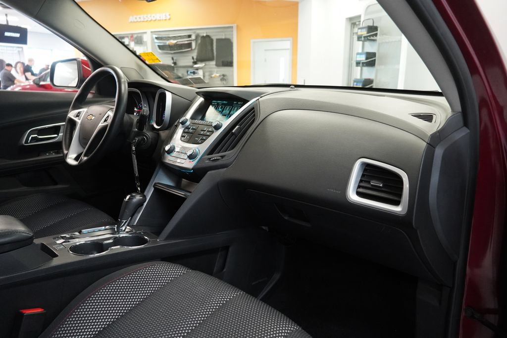 Used 2016 Chevrolet Equinox LT w/ Convenience Package AWD/4WD image 36