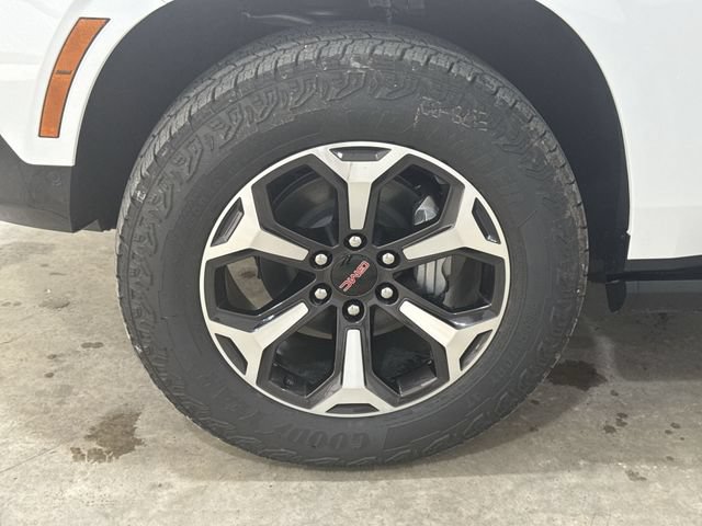 New 2026 GMC Yukon XL AT4 Ultimate AWD/4WD image 33