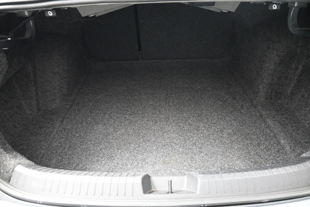 Used 2024 Volkswagen Jetta S FWD image 32