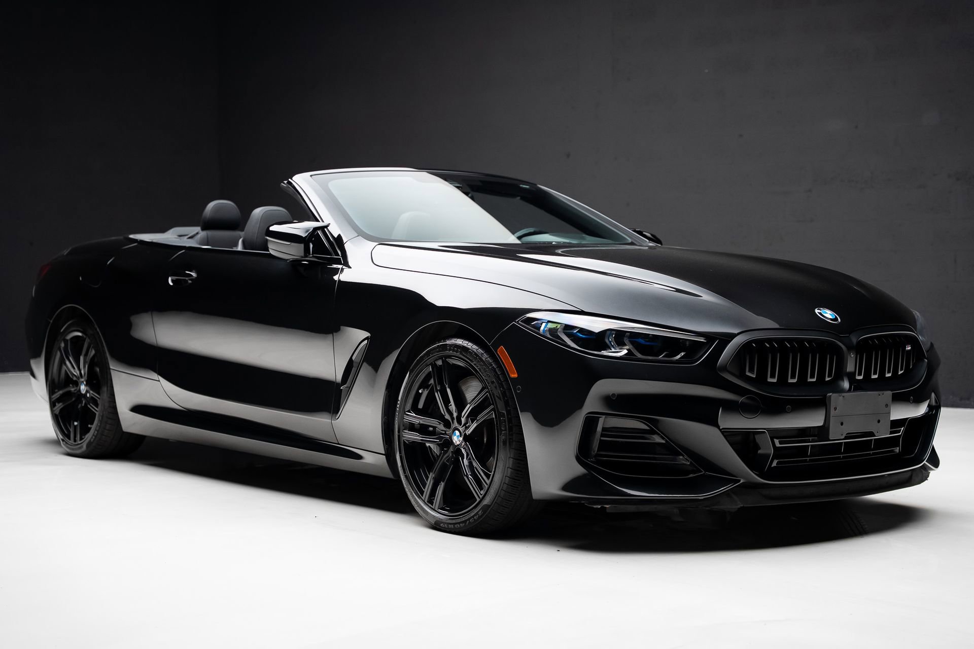 Used 2023 BMW M850i xDrive Convertible w/ M Sport Professional Package image 91