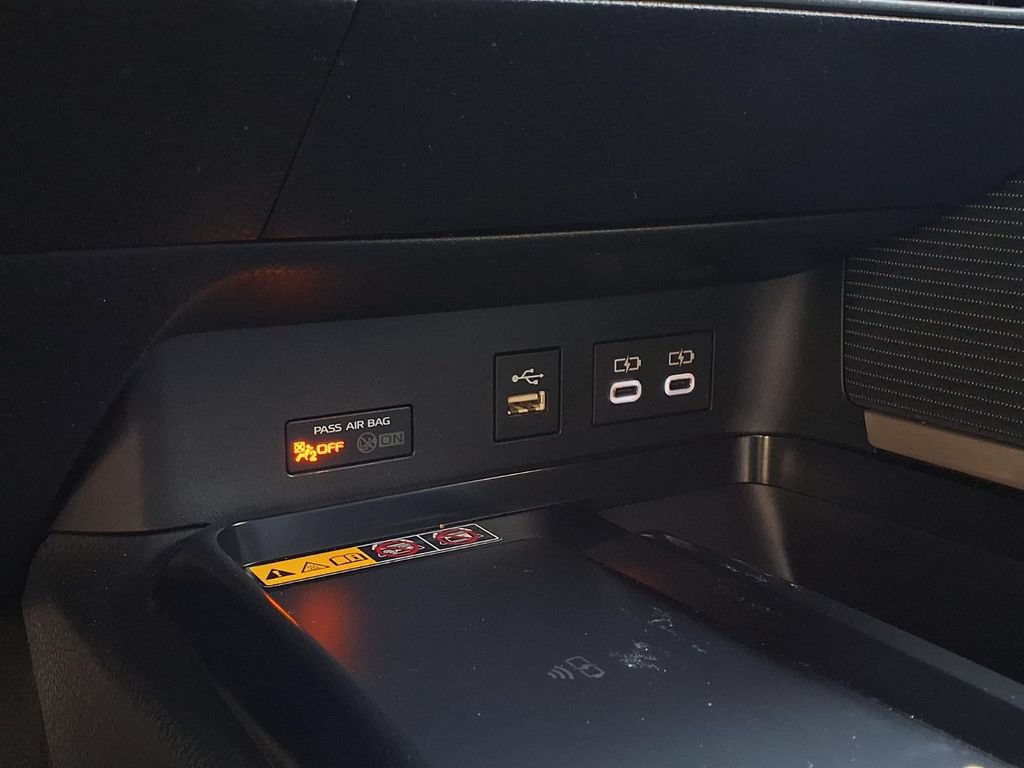 Certified 2025 Toyota Camry SE FWD image 12