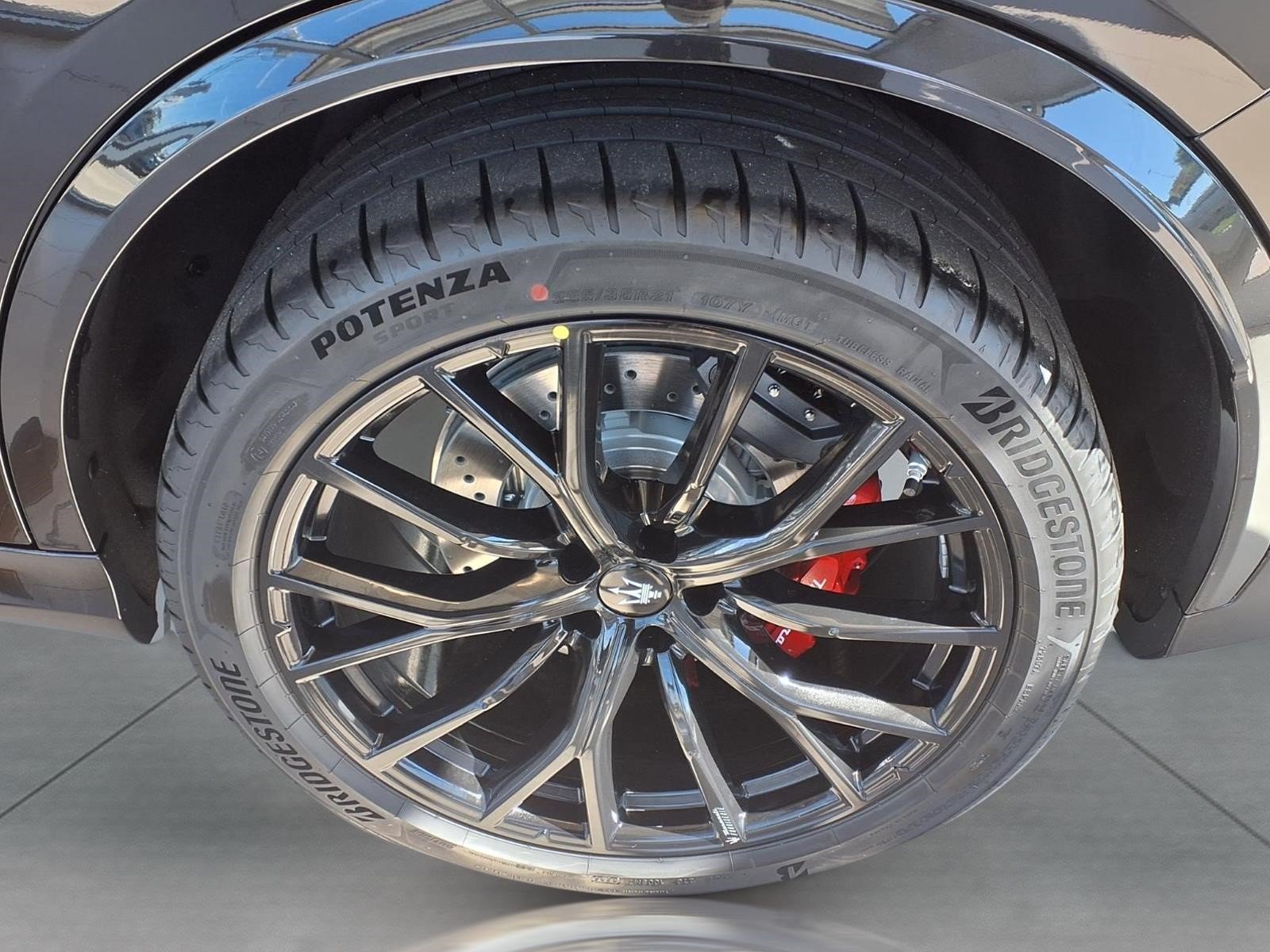 New 2026 Maserati Grecale Trofeo AWD/4WD image 7