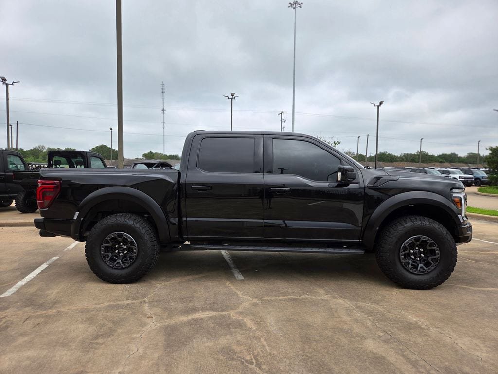 Used 2025 Ford F150 Raptor w/ Equipment Group 803A Raptor R AWD/4WD image 4