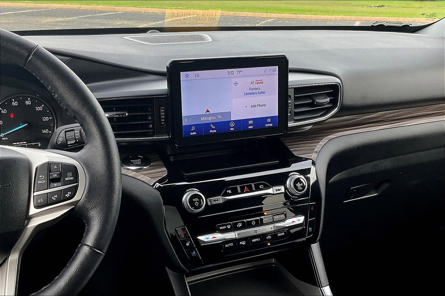 Used 2023 Ford Explorer Limited image 6