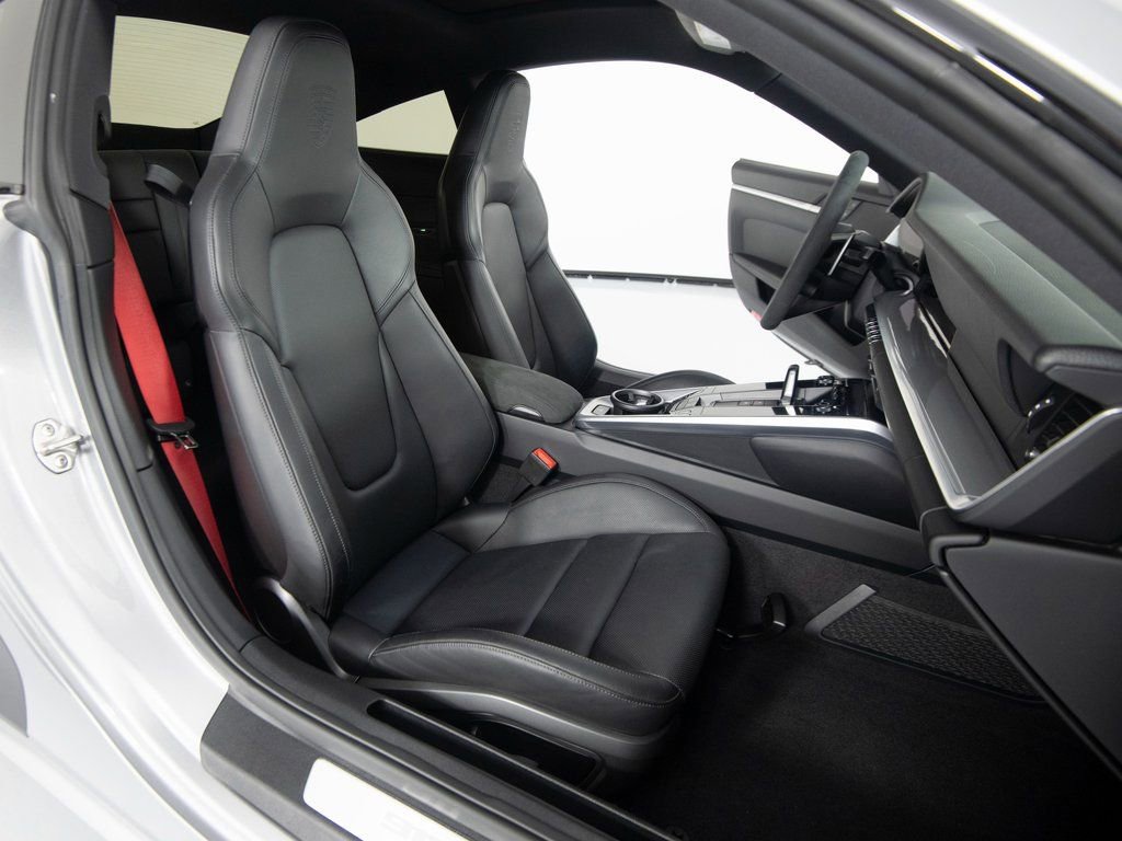 Certified 2023 Porsche 911 Carrera S image 40