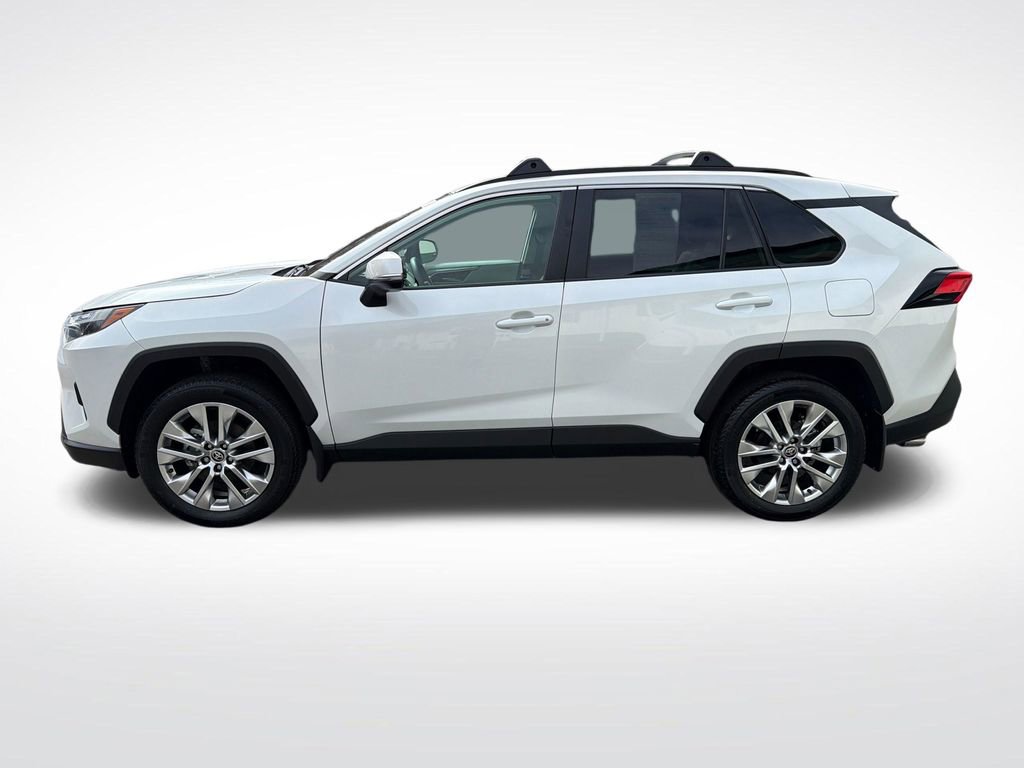 Used 2025 Toyota RAV4 XLE Premium w/ Weather Package AWD/4WD image 2
