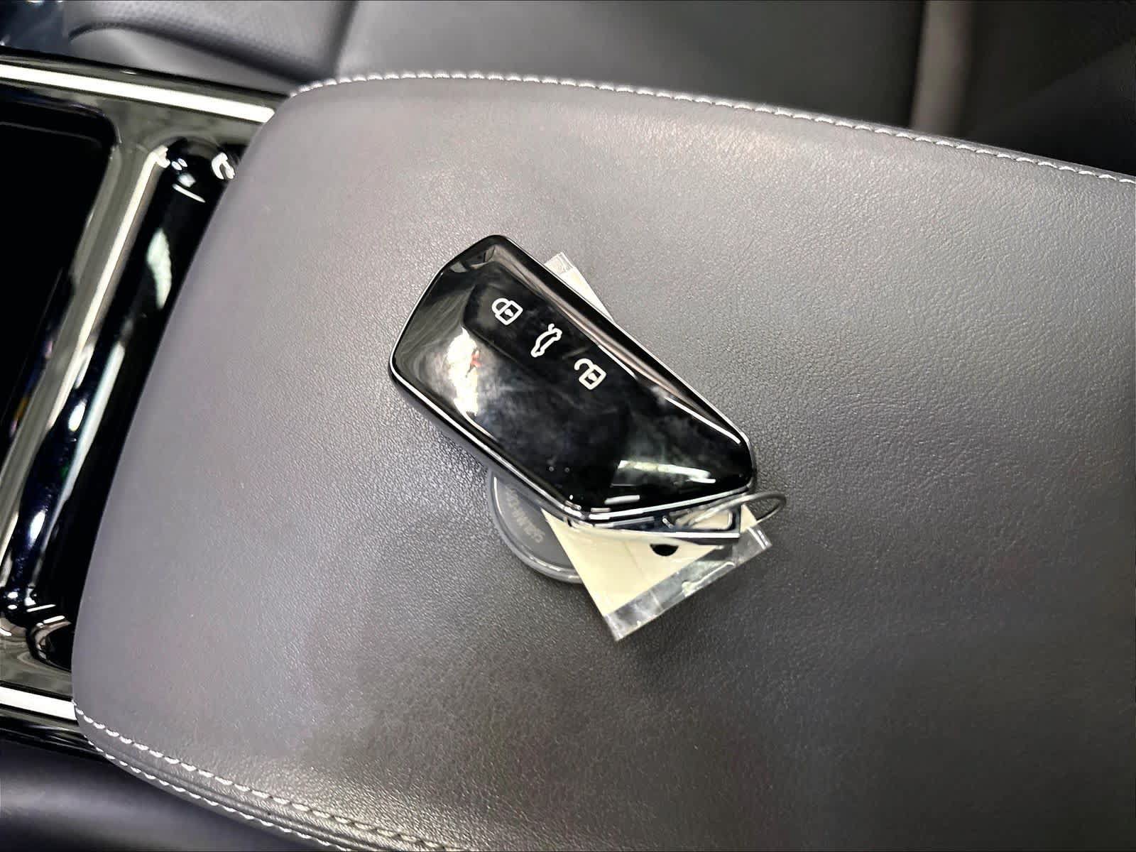 Used 2023 Volkswagen ID.4 S RWD image 37