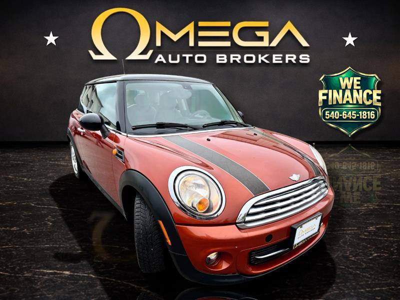 Used 2013 MINI Cooper Hardtop FWD image 1