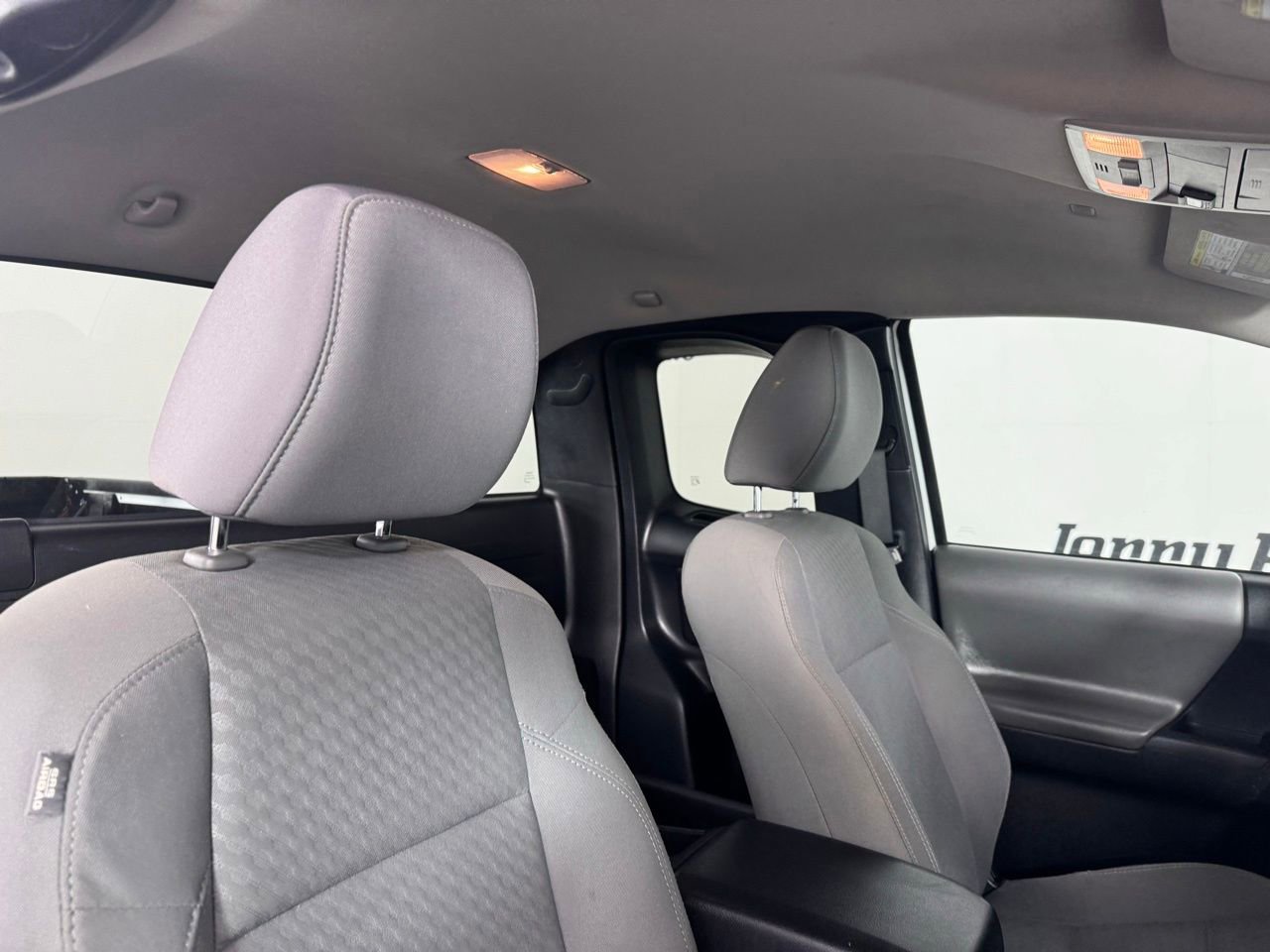 Used 2021 Toyota Tacoma SR image 28