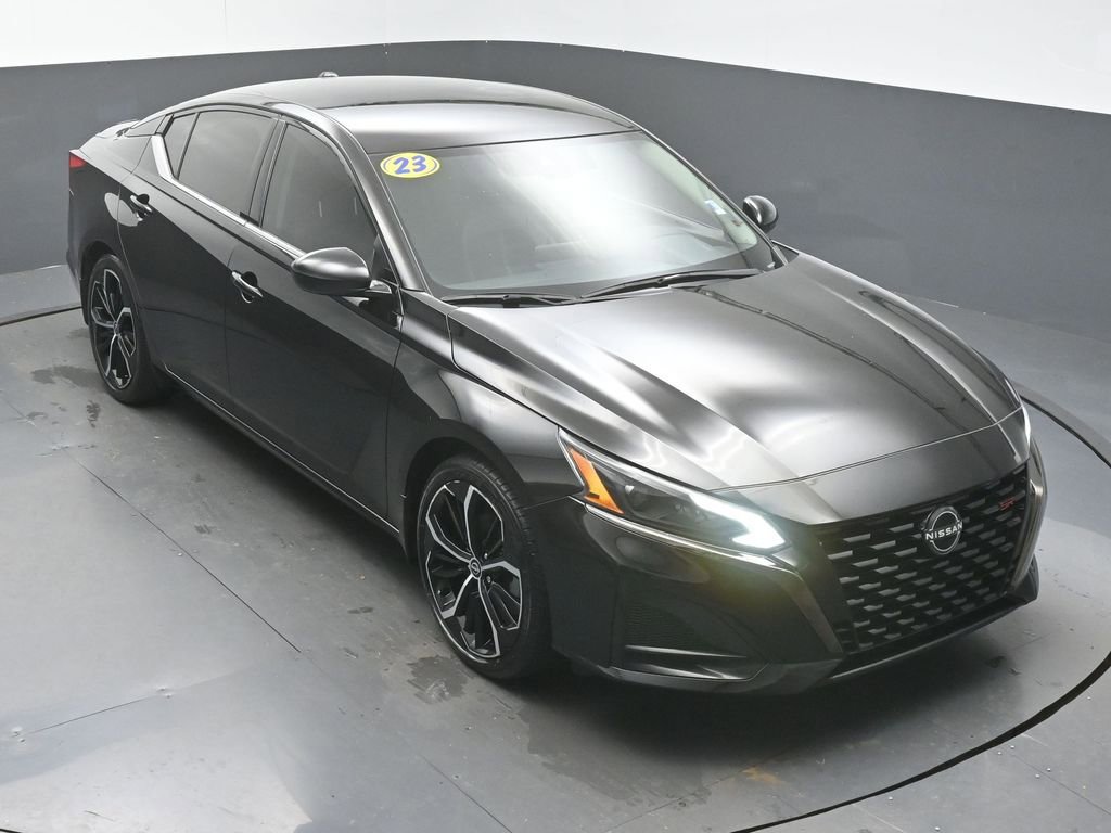 Used 2023 Nissan Altima 2.5 SR image 39
