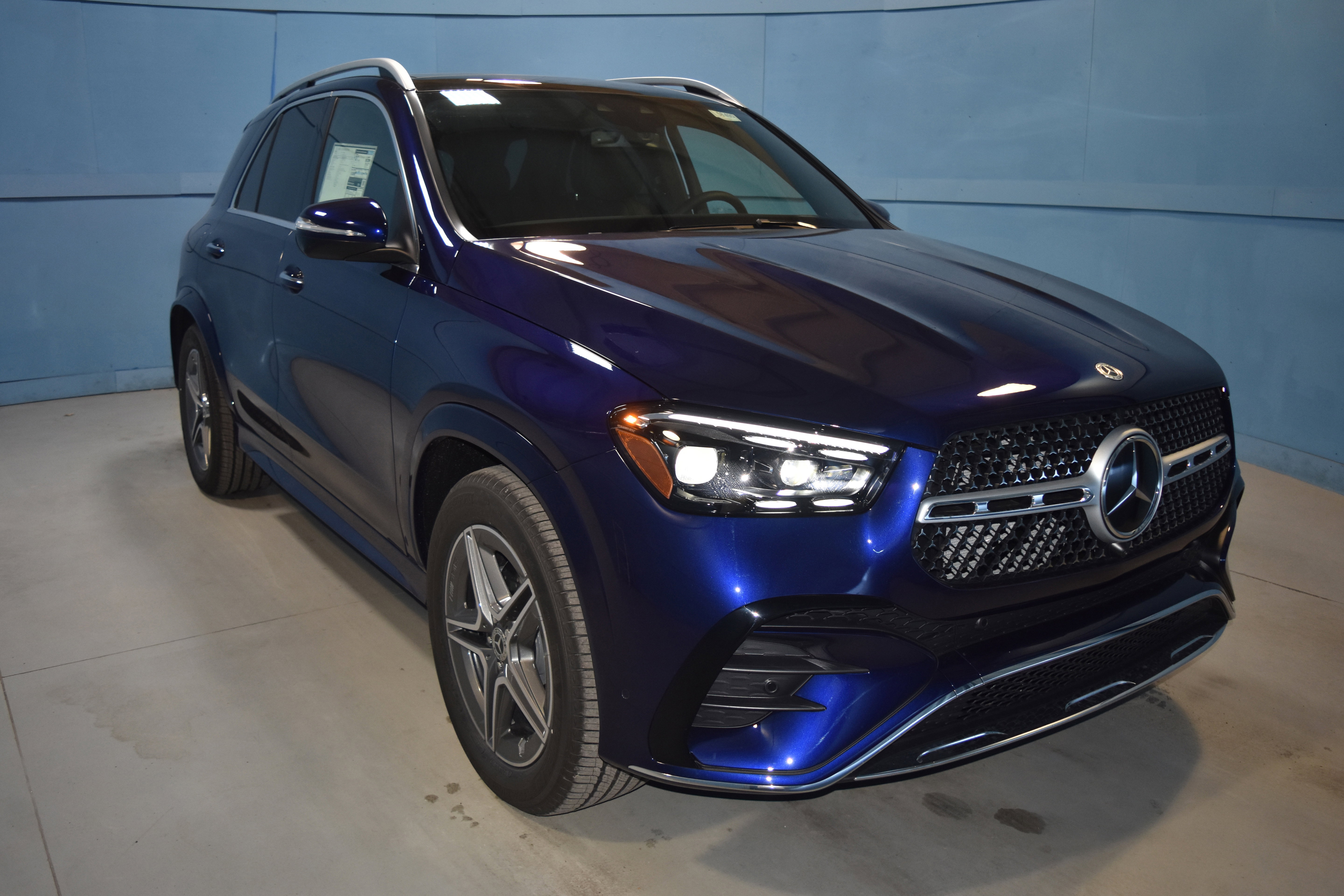 New 2026 Mercedes-Benz GLE 450 4MATIC image 1