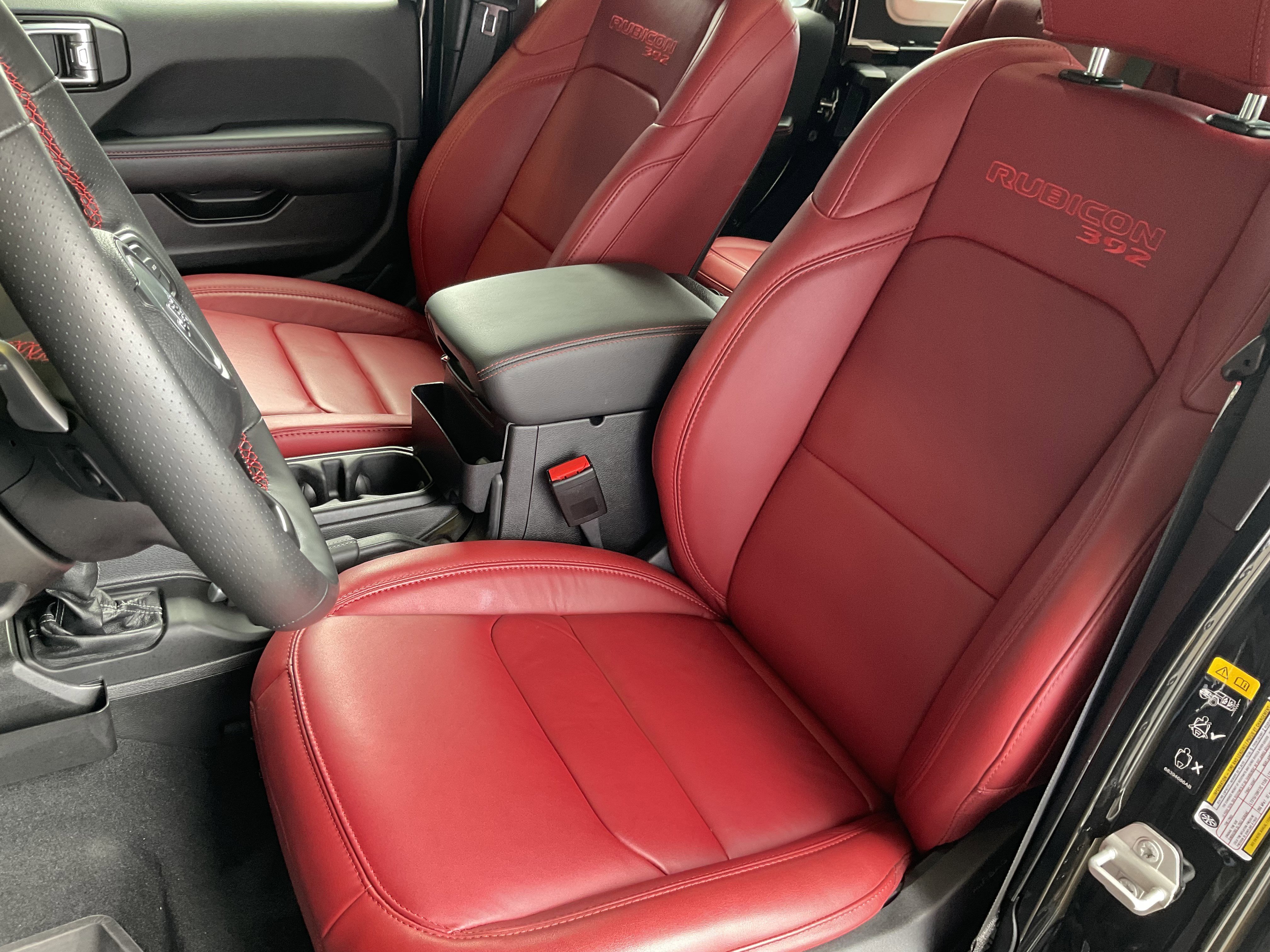 Used 2024 Jeep Wrangler Unlimited Rubicon 392 image 32