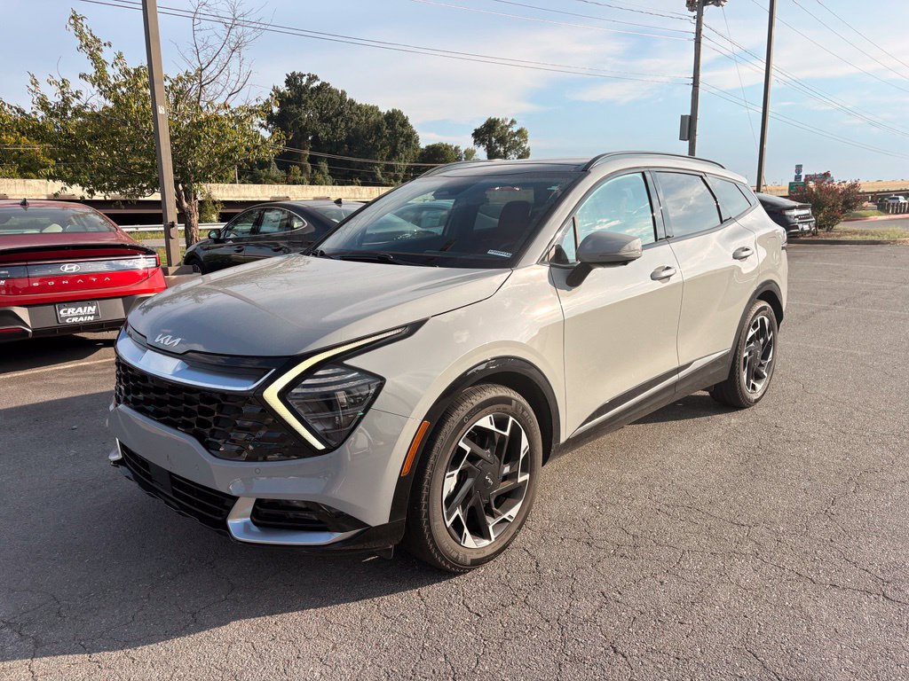 Used 2025 Kia Sportage SX FWD image 3