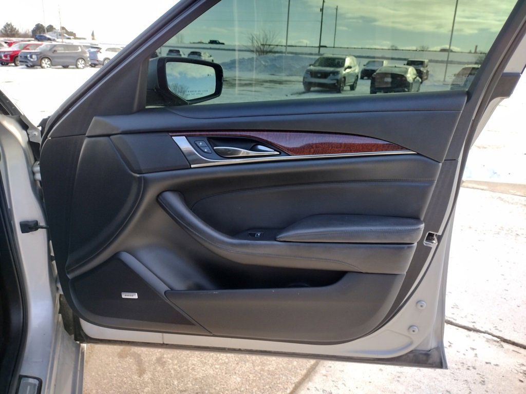 Used 2015 Cadillac CTS Luxury image 21