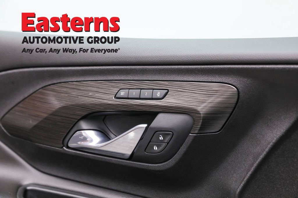 Used 2021 GMC Terrain SLT w/ Infotainment Package II image 22