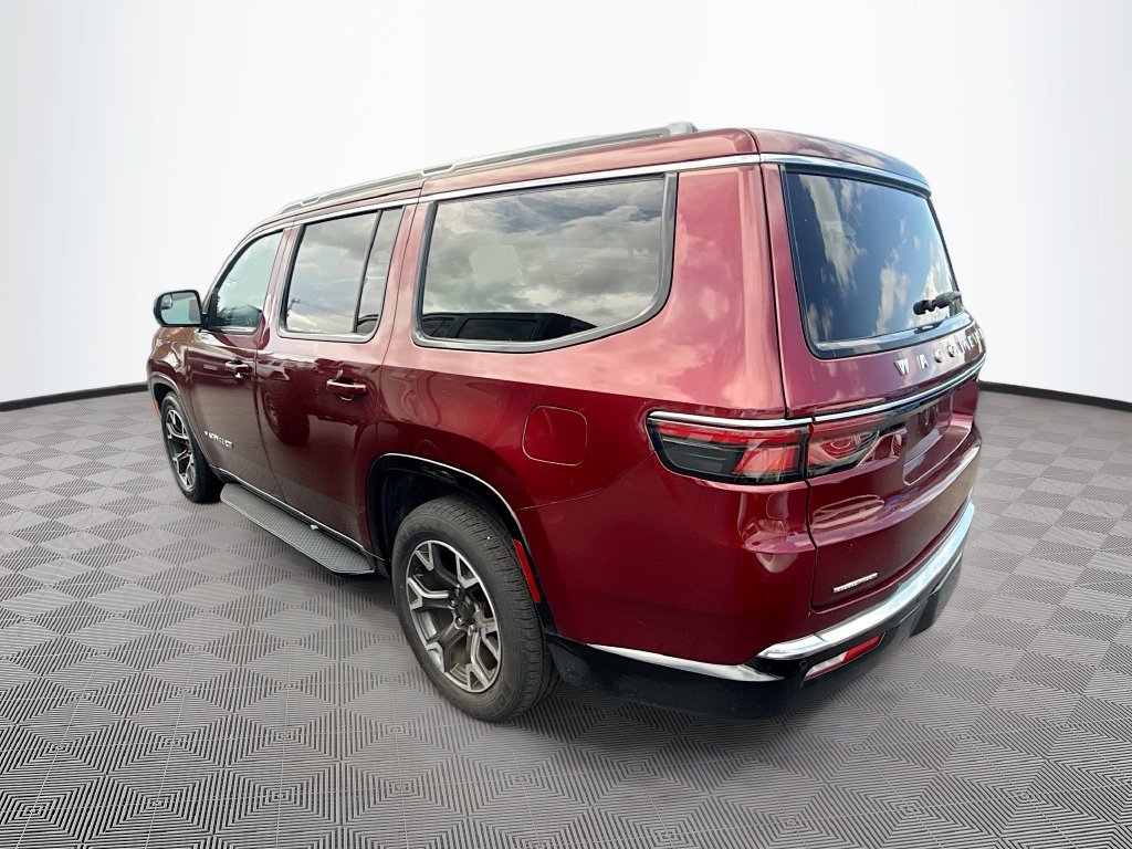 Used 2023 Jeep Wagoneer Series III w/ Preferred Equipment Group AWD/4WD image 8