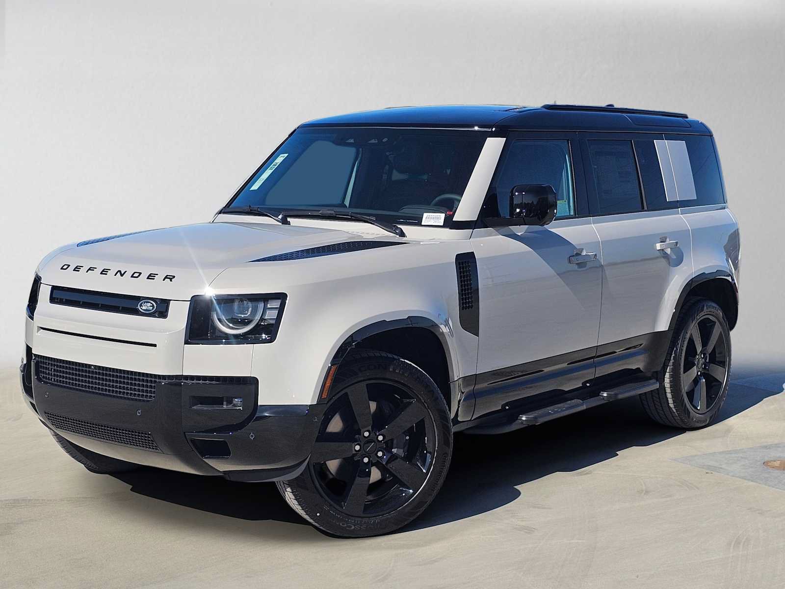 New 2026 Land Rover Defender 110 X-Dynamic SE AWD/4WD image 1