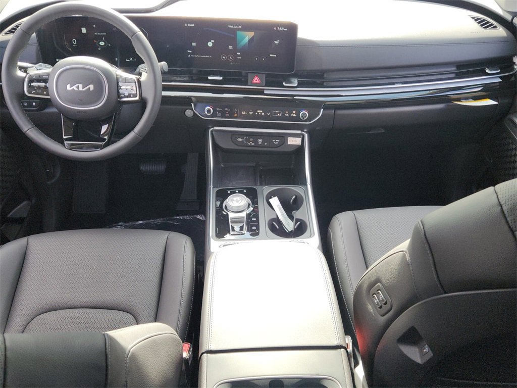 New 2025 Kia Carnival SX Prestige image 9