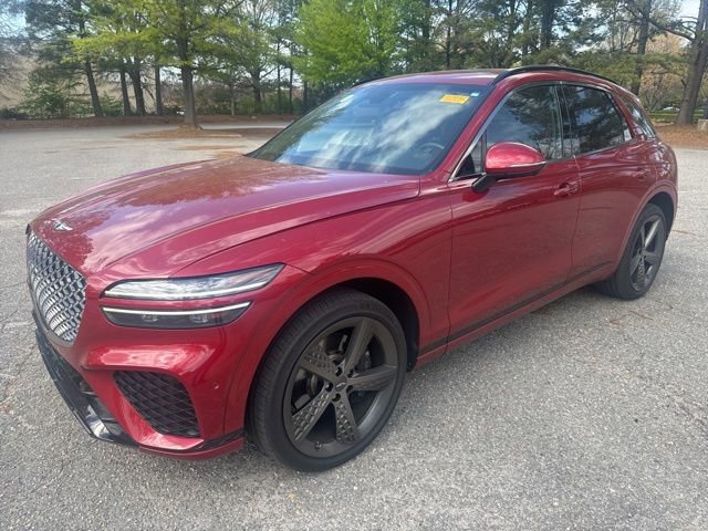 Used 2023 Genesis GV70 2.5T w/ Sport Prestige Package image 1
