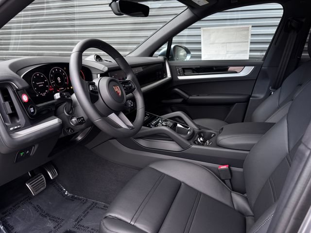 New 2026 Porsche Cayenne S AWD/4WD image 4
