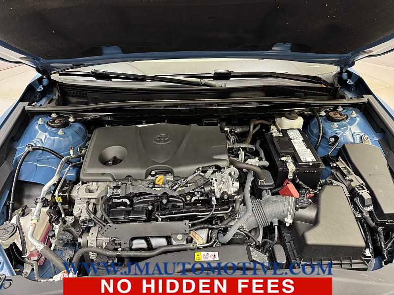 Used 2023 Toyota Camry SE w/ Blackout Package (TMS) image 10