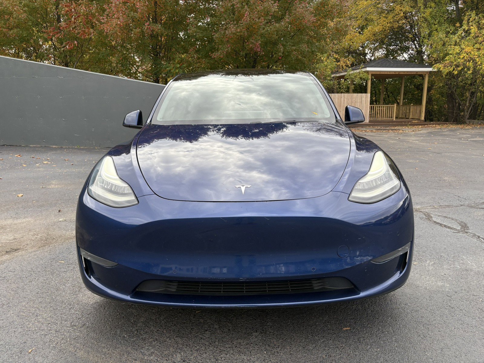 Used 2020 Tesla Model Y Long Range AWD/4WD image 2
