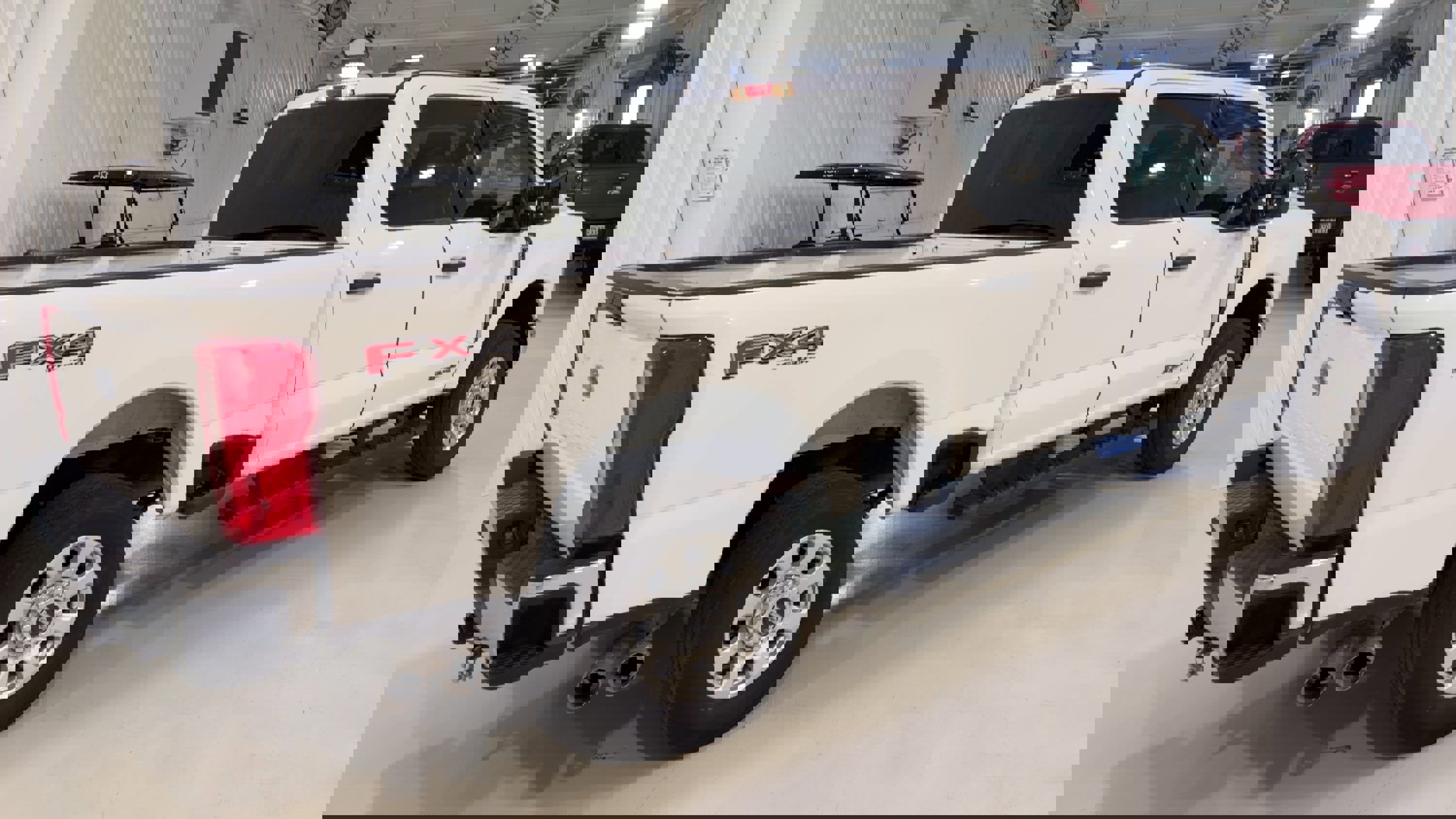 Used 2024 Ford F250 XLT w/ FX4 Off-Road Package image 9