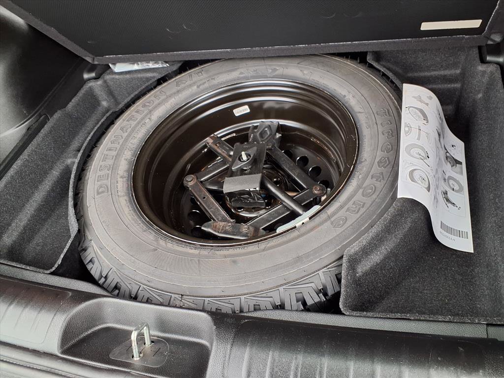 Used 2019 Jeep Cherokee Trailhawk w/ Comfort/Convenience Group image 34