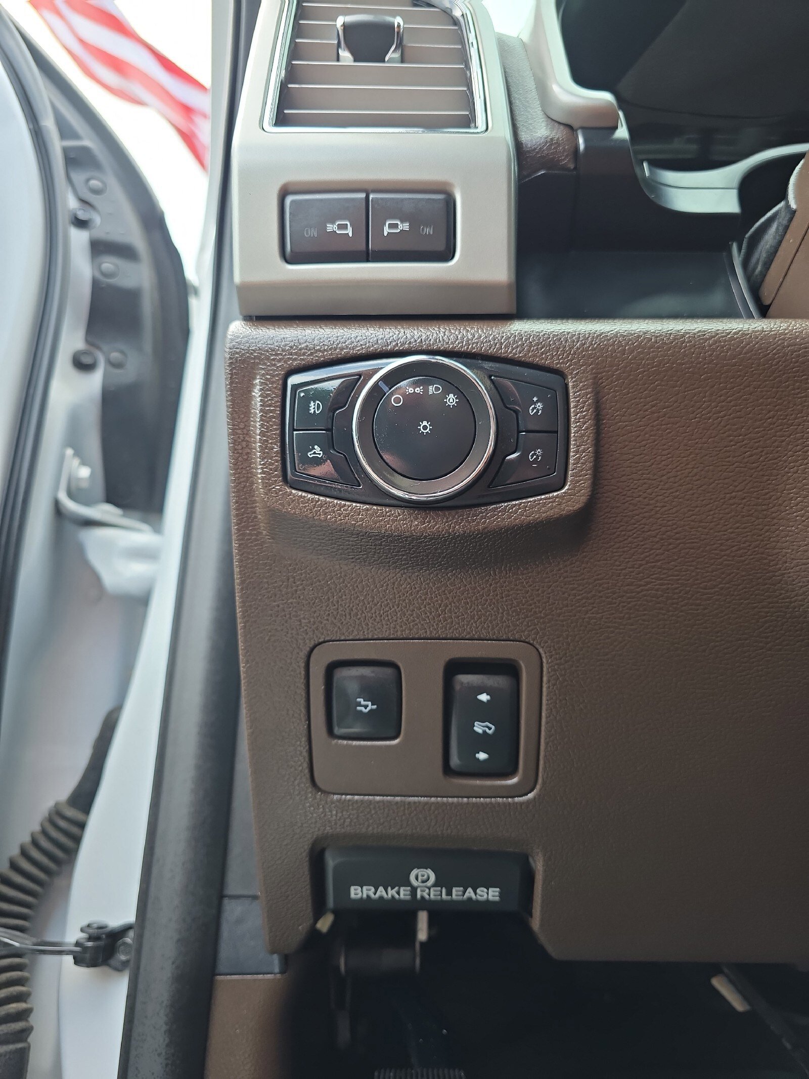 Used 2020 Ford F250 King Ranch w/ FX4 Off-Road Package AWD/4WD image 31