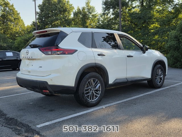 Used 2025 Nissan Rogue S AWD/4WD image 5