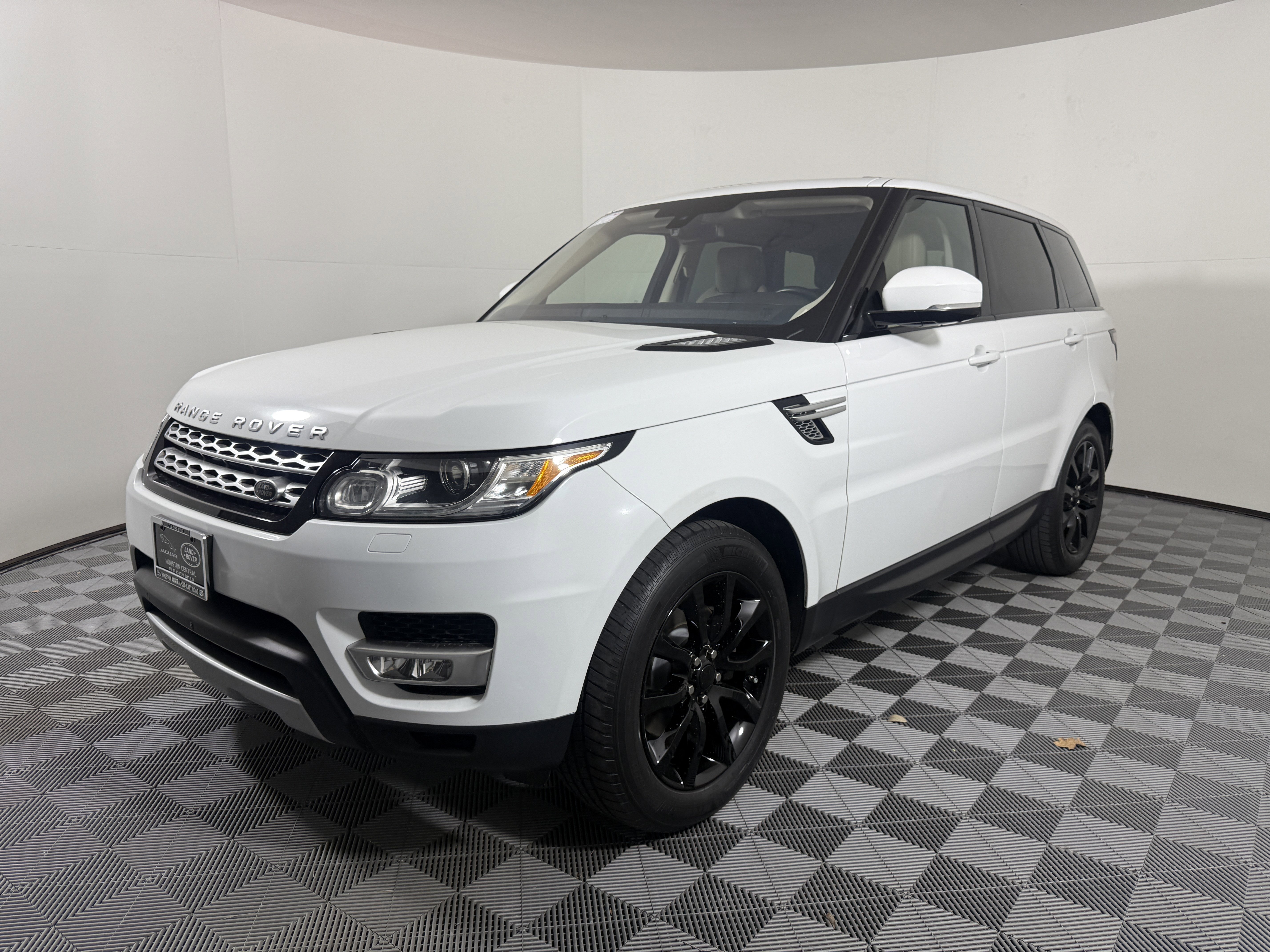 Used 2016 Land Rover Range Rover Sport HSE