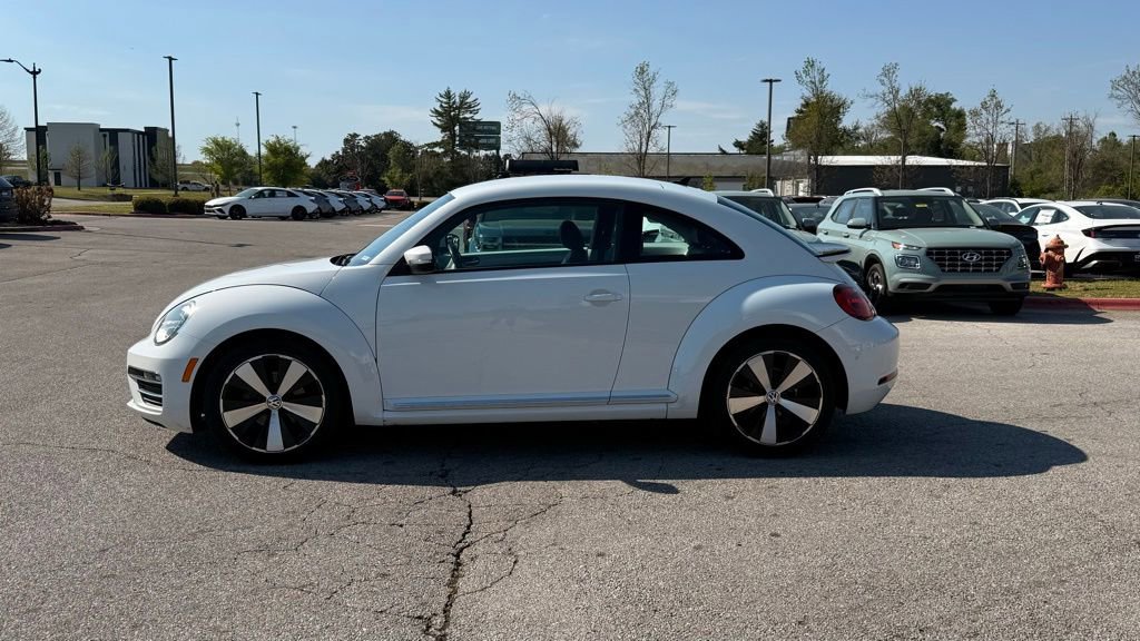 Used 2017 Volkswagen Beetle 1.8T SE FWD image 4