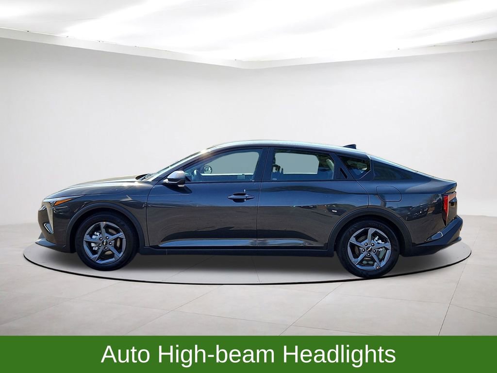 Used 2026 Kia K4 LXS image 4