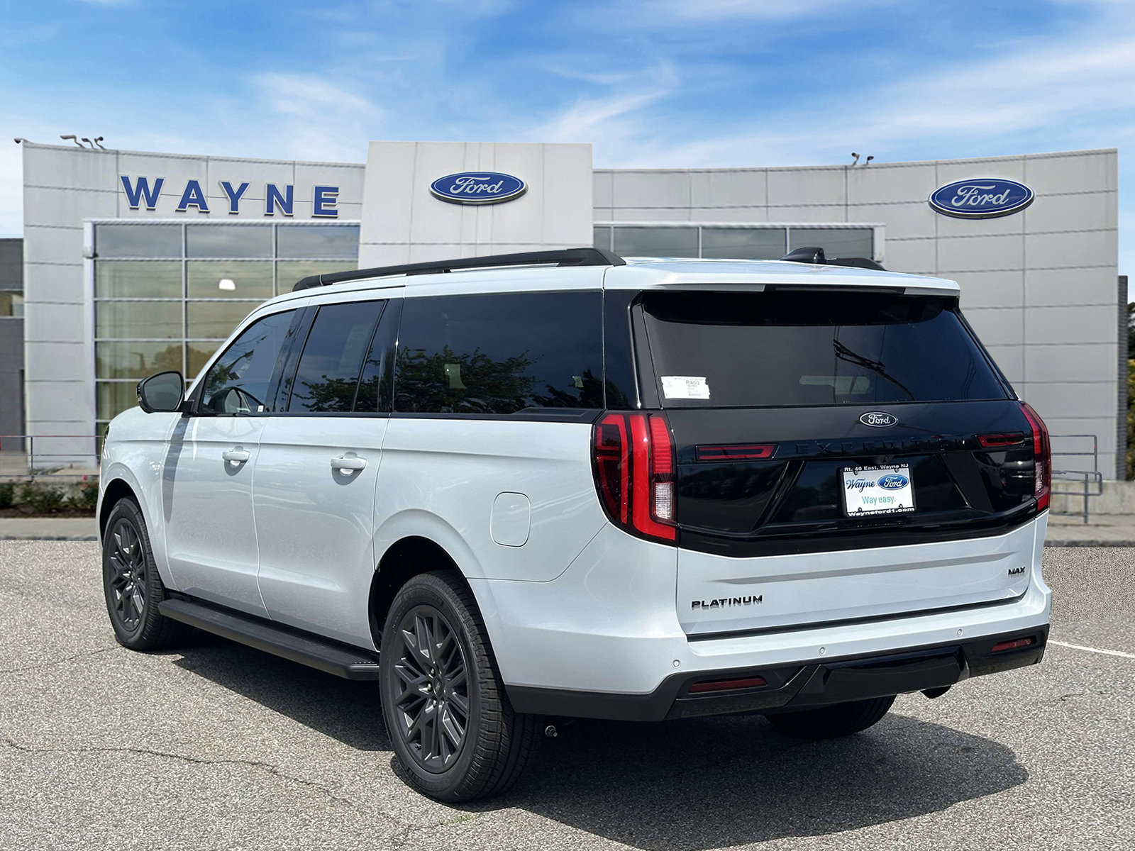 New 2026 Ford Expedition Max Platinum w/ Stealth Appearance Package AWD/4WD image 3