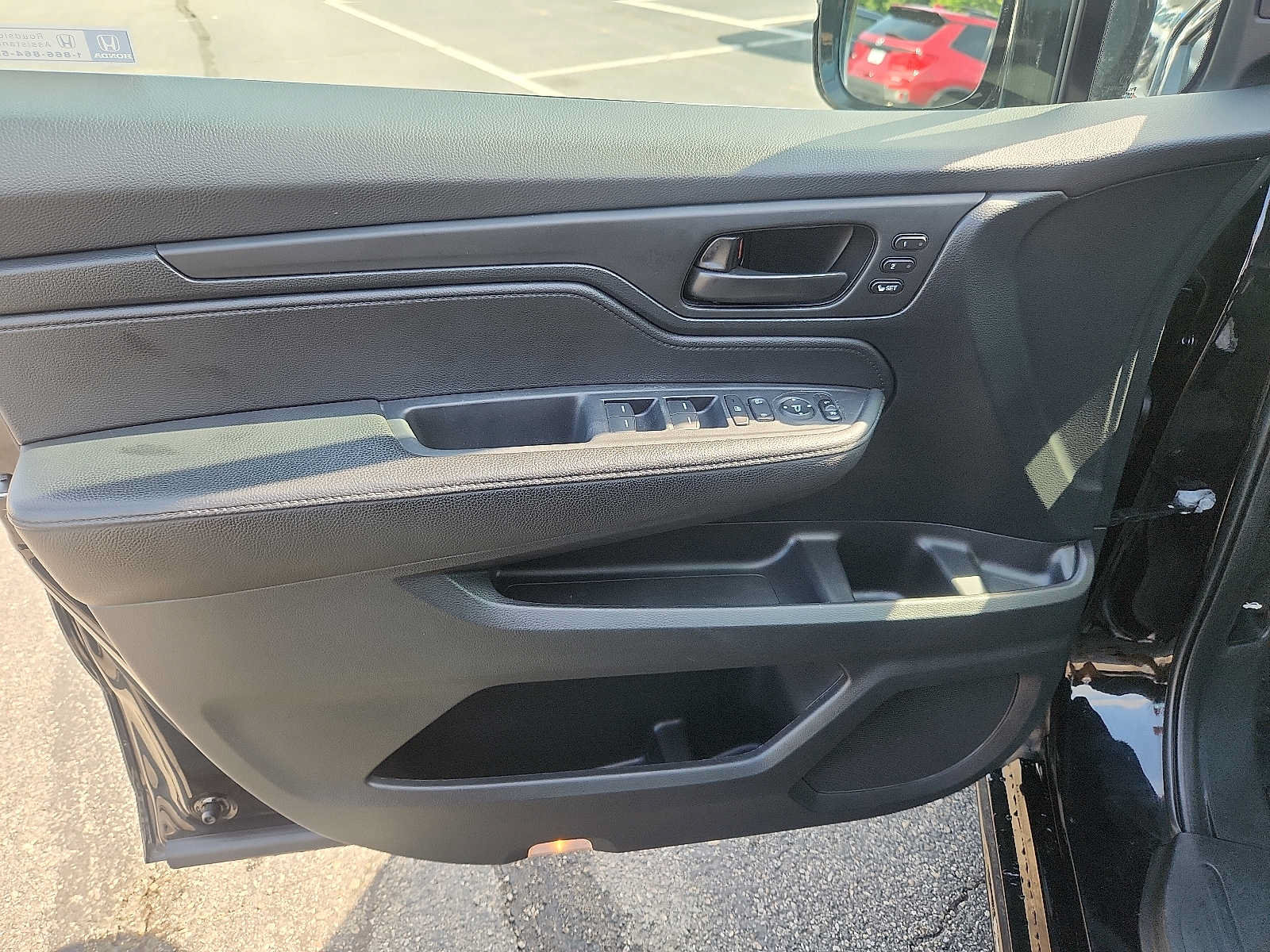 Certified 2023 Honda Odyssey Sport image 12