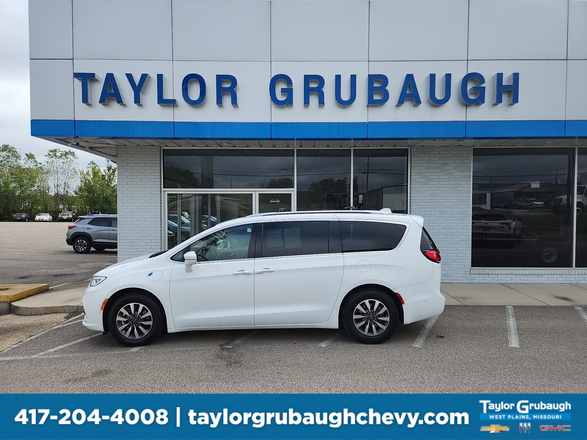 Used 2021 Chrysler Pacifica Touring-L