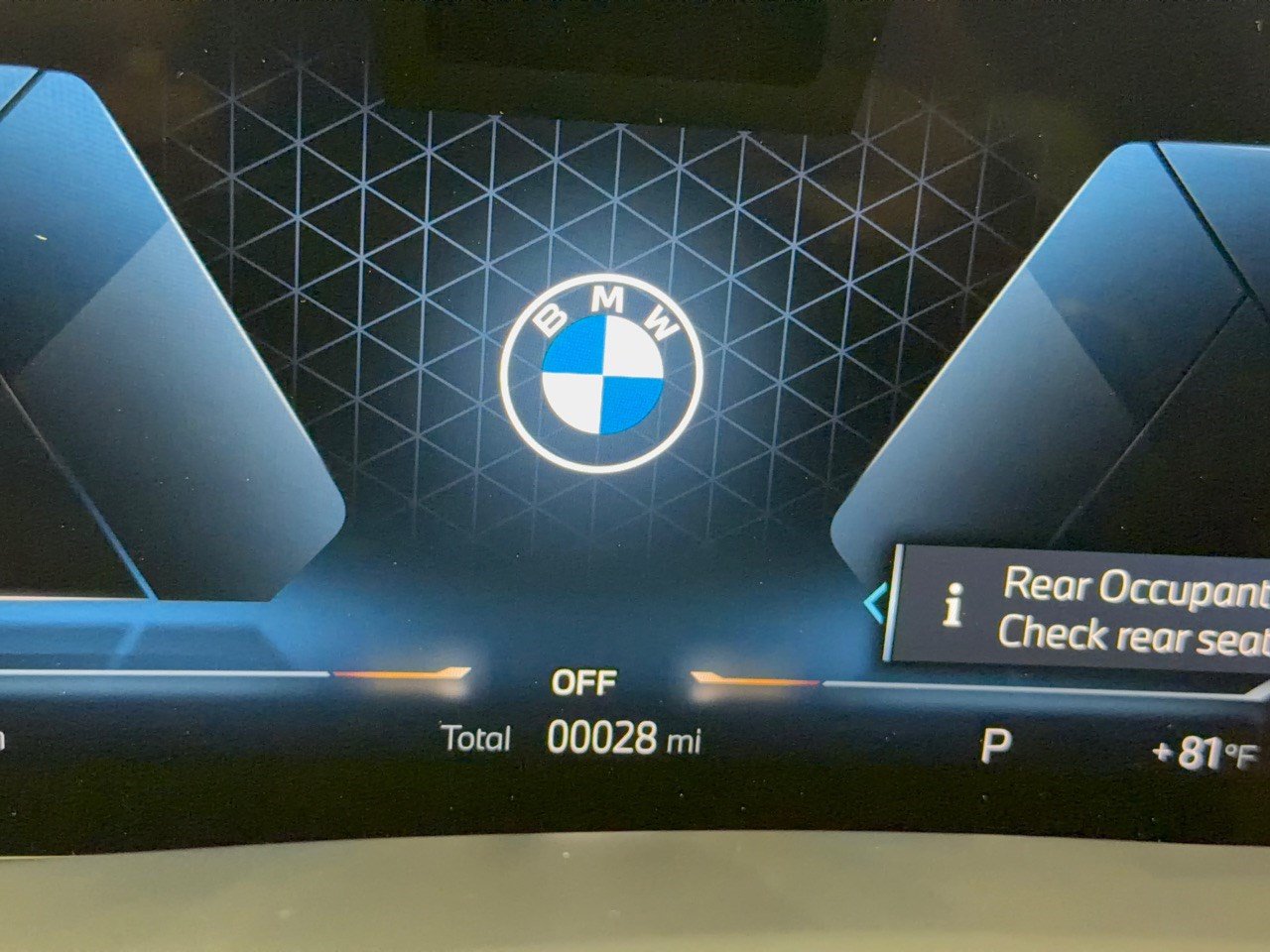 New 2027 BMW X7 xDrive40i w/ Executive Package AWD/4WD image 26