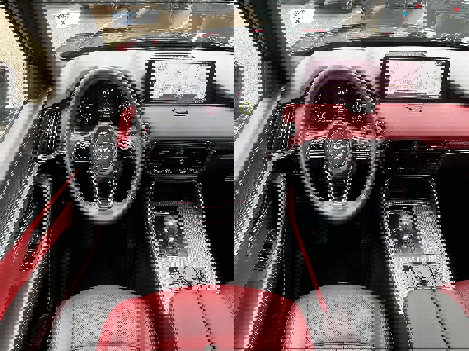 Used 2025 MAZDA CX-70 3.3 Turbo S w/ Premium Package image 17