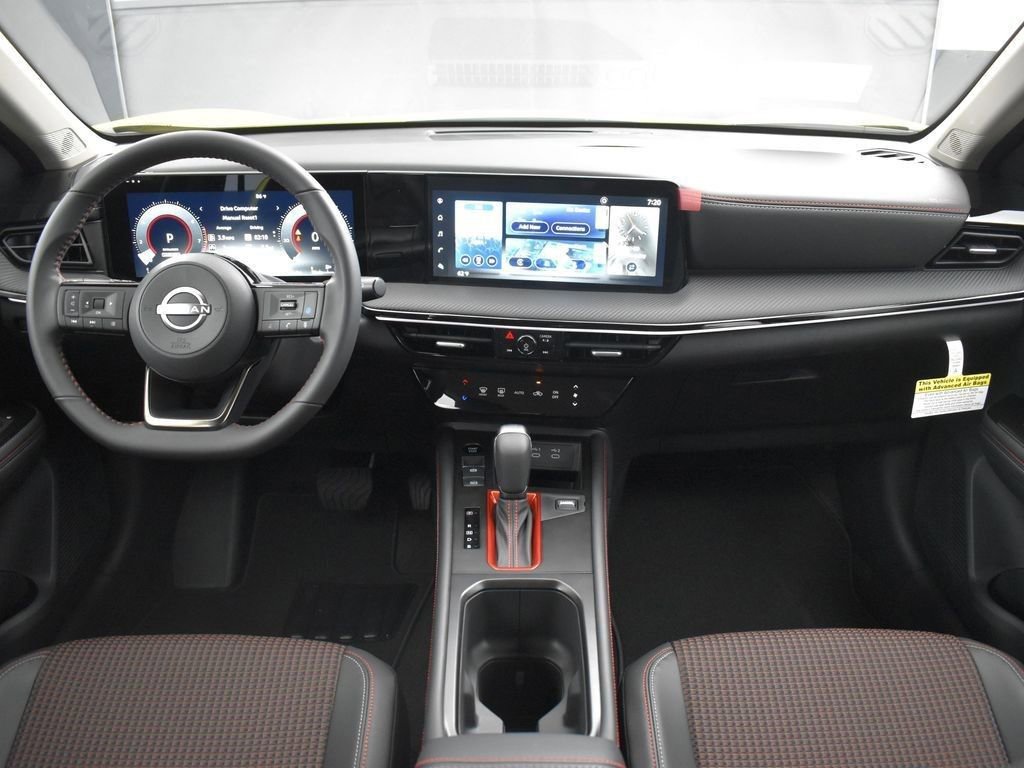 New 2025 Nissan Kicks SR AWD/4WD image 9