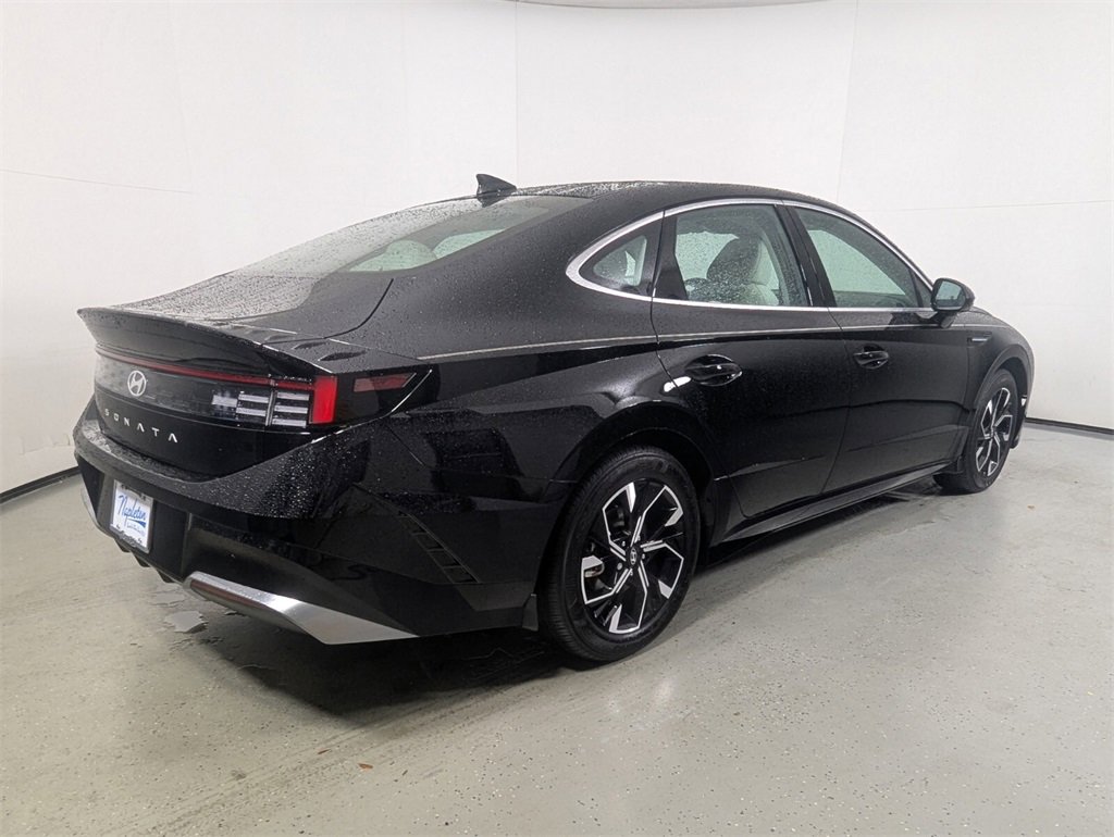 Certified 2025 Hyundai Sonata SEL image 7