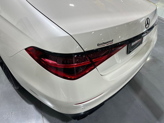 Used 2021 Mercedes-Benz S 580 4MATIC Sedan w/ AMG Line image 28
