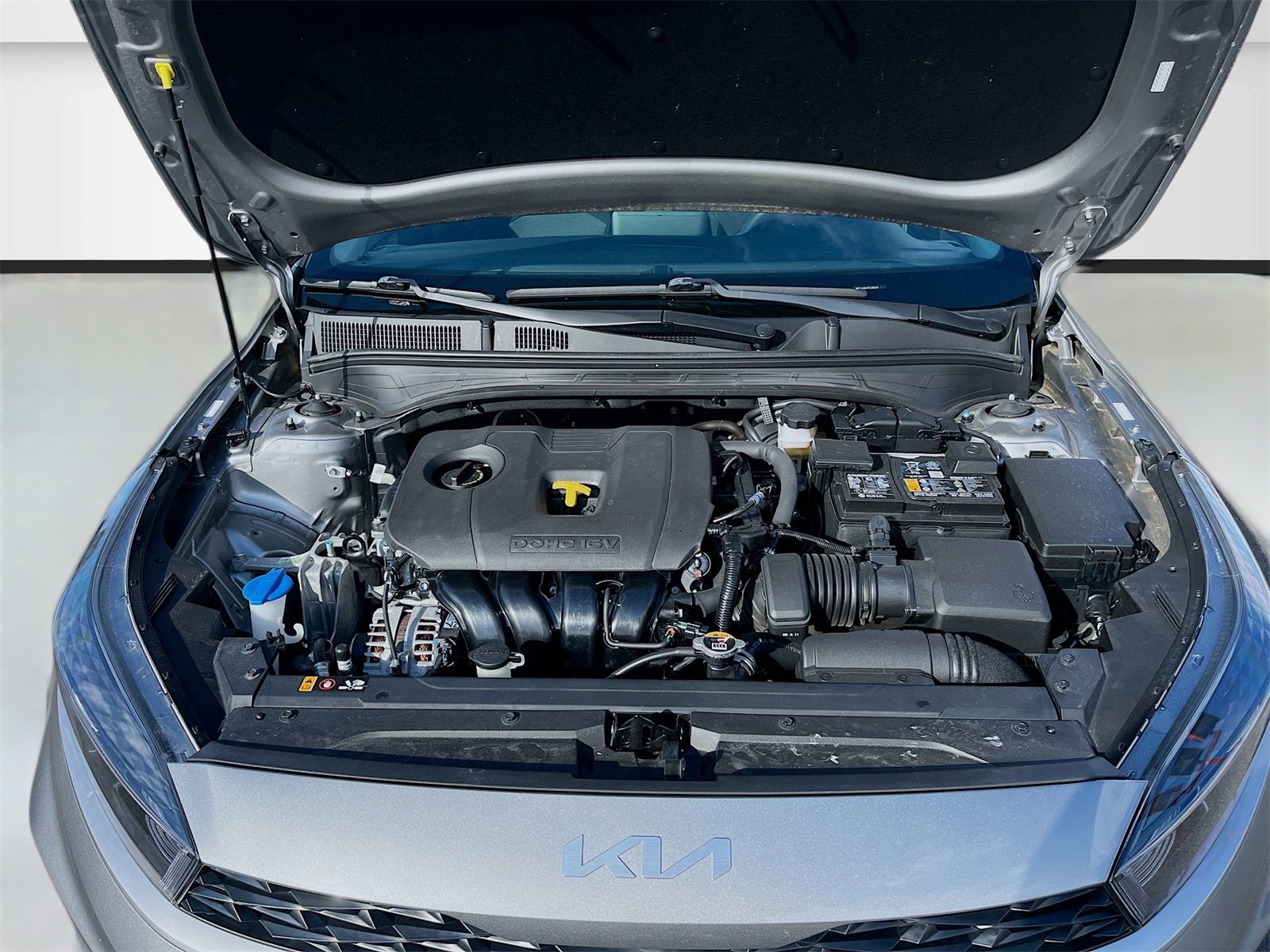 Used 2023 Kia Forte LXS image 28