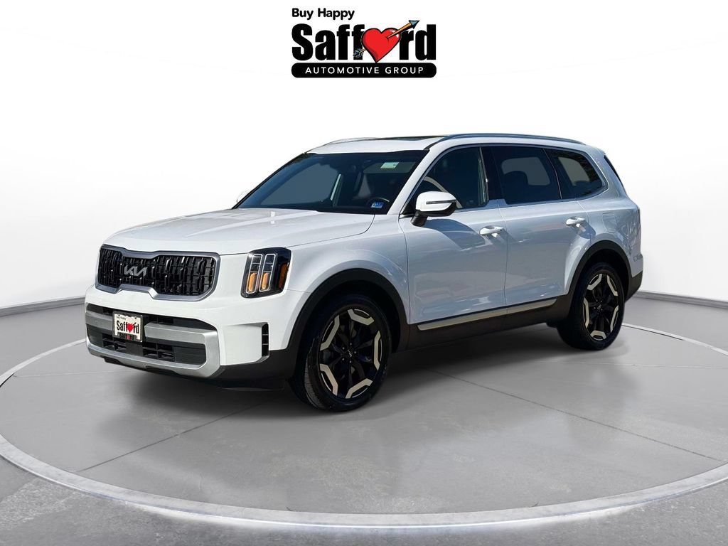 Used 2024 Kia Telluride EX w/ EX Captain's Chair Package AWD/4WD image 1