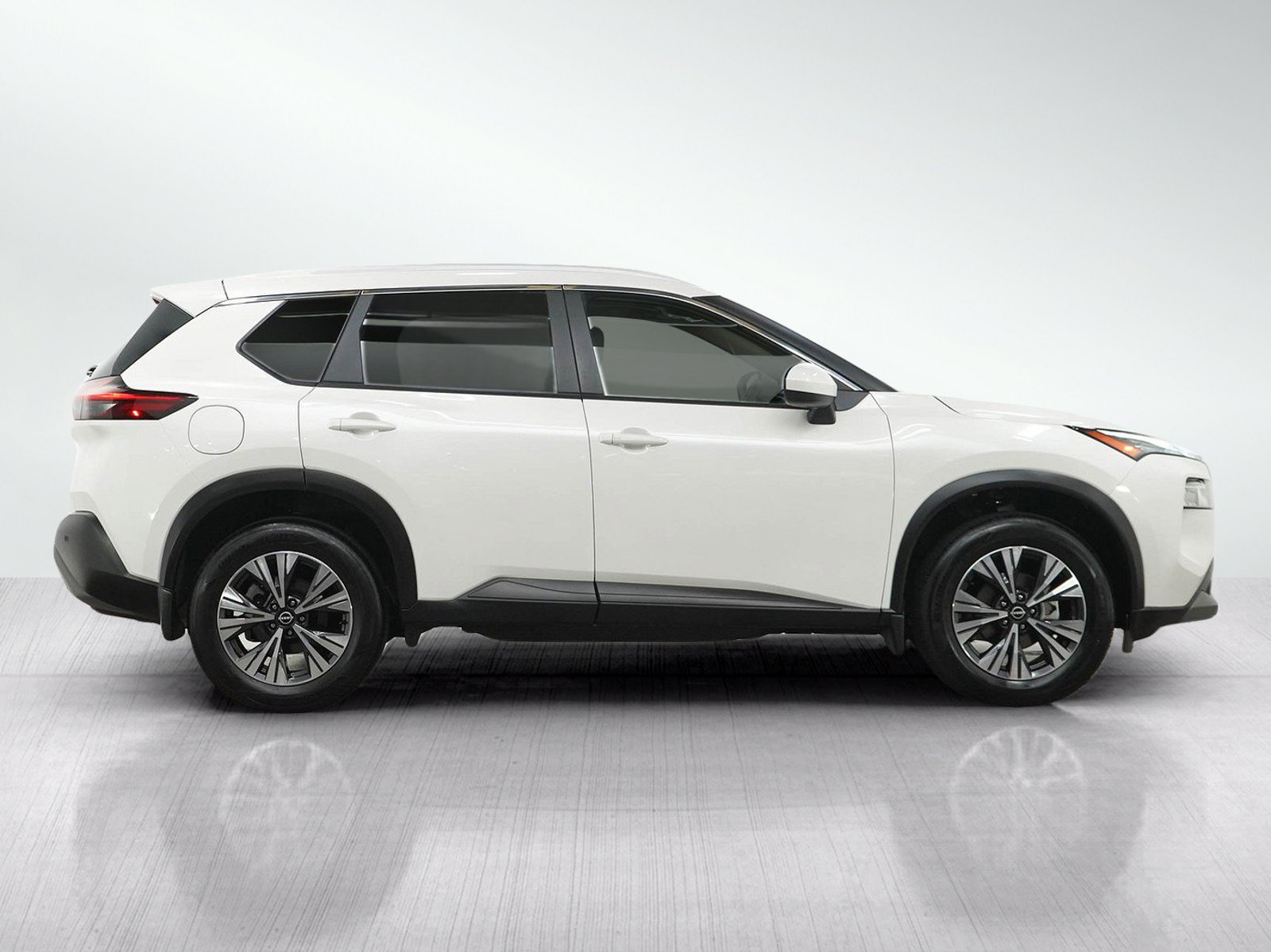 Used 2023 Nissan Rogue SV w/ SV Premium B Package AWD/4WD image 6