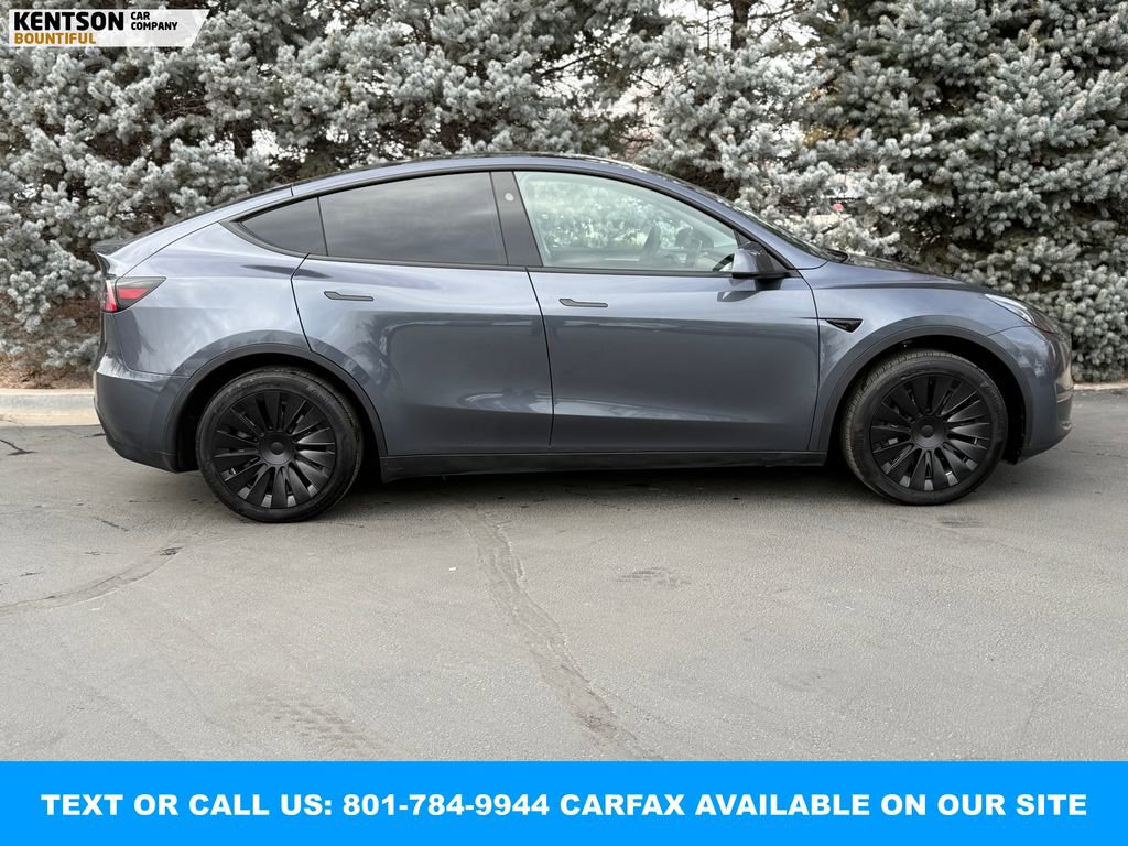 Used 2023 Tesla Model Y Long Range image 9
