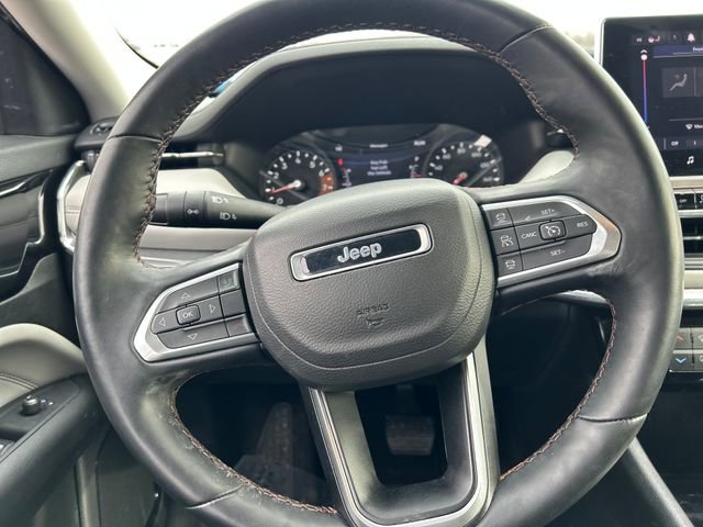 Used 2022 Jeep Compass Limited image 11